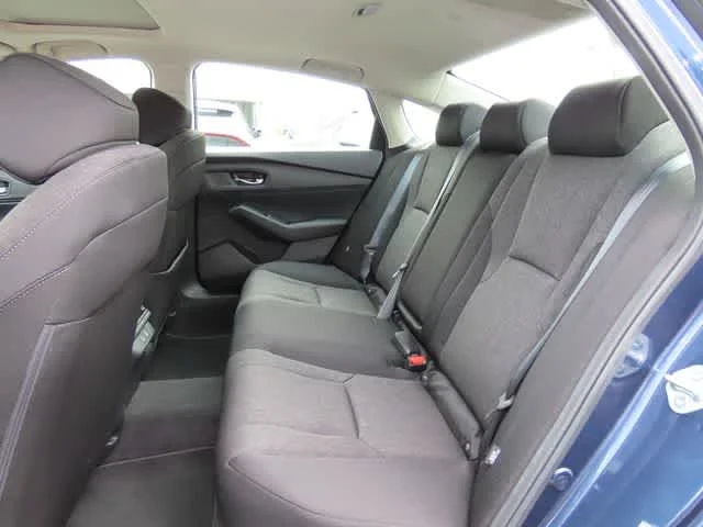 2025 Honda Accord SE - Photo 12