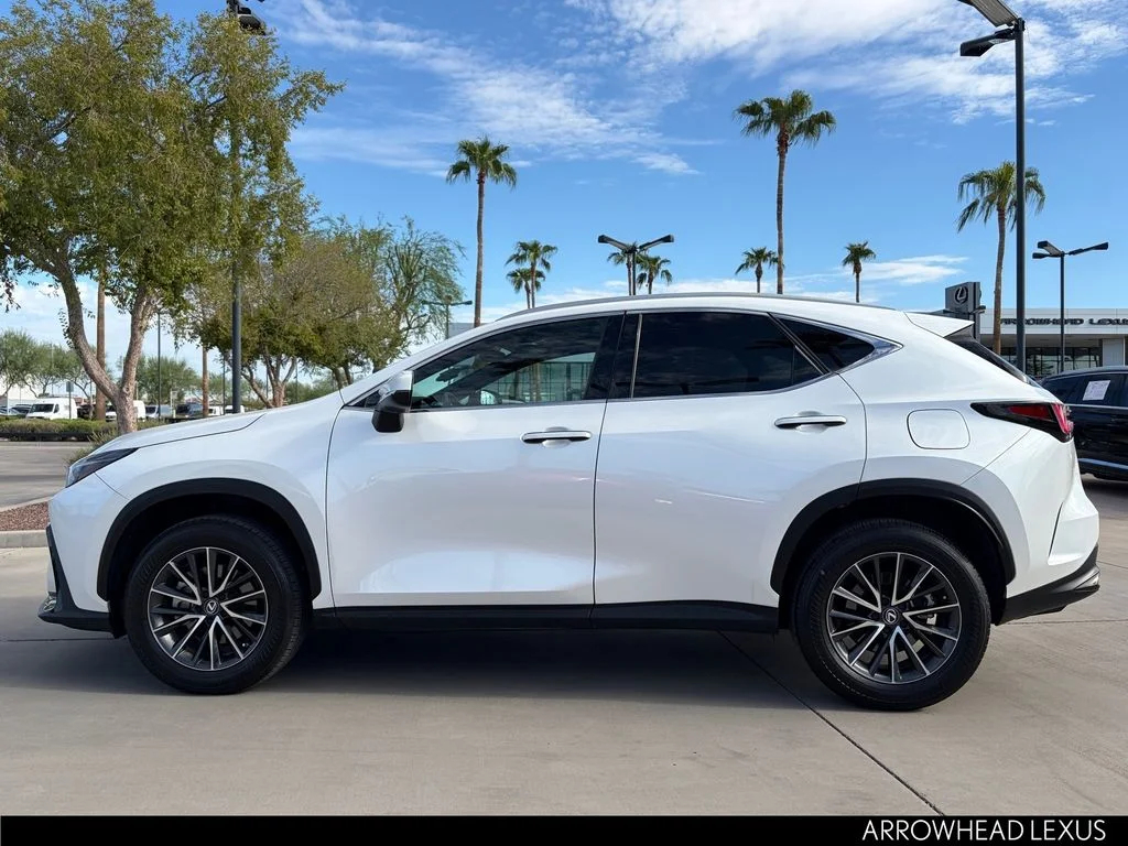 Used 2024 White Lexus 350 Luxury image 3