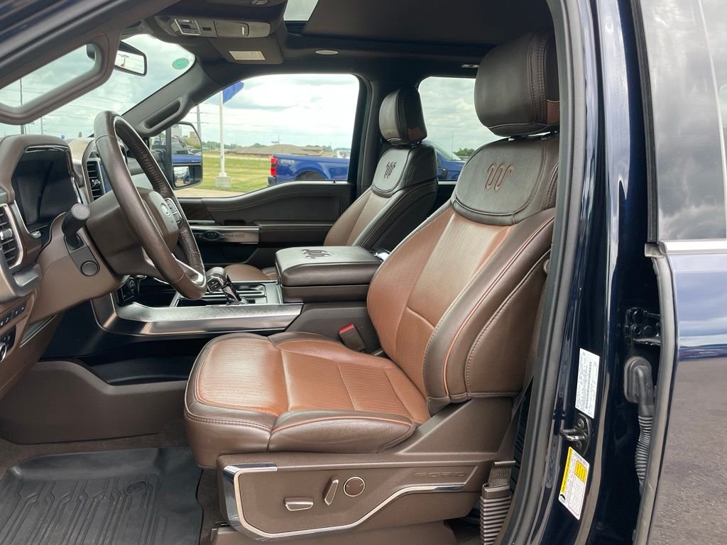 Used 2023 Blue Ford King Ranch image 7
