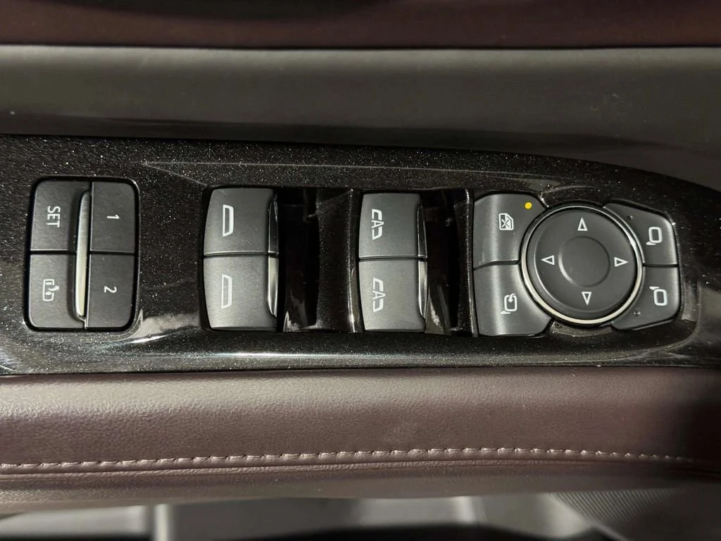 2023 Cadillac Escalade Premium Luxury Platinum - Photo 18