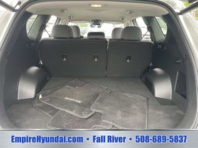 Used 2023 Shimmering Silver Hyundai SEL image 7