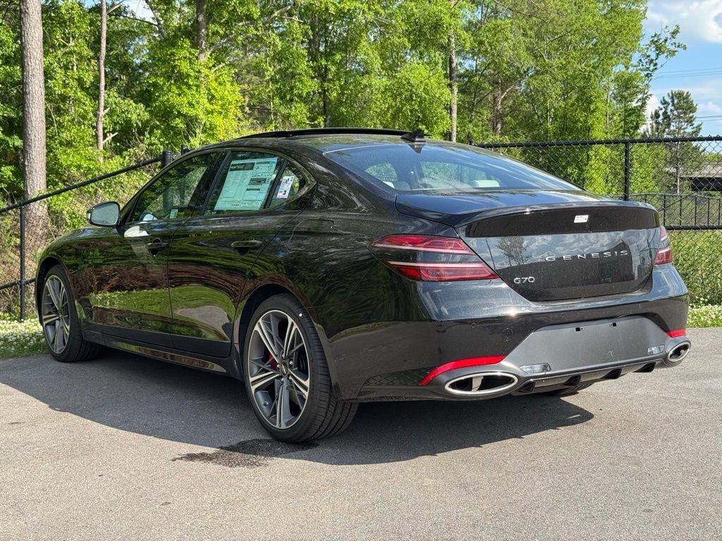 2025 GENESIS G70 Standard - Photo 11