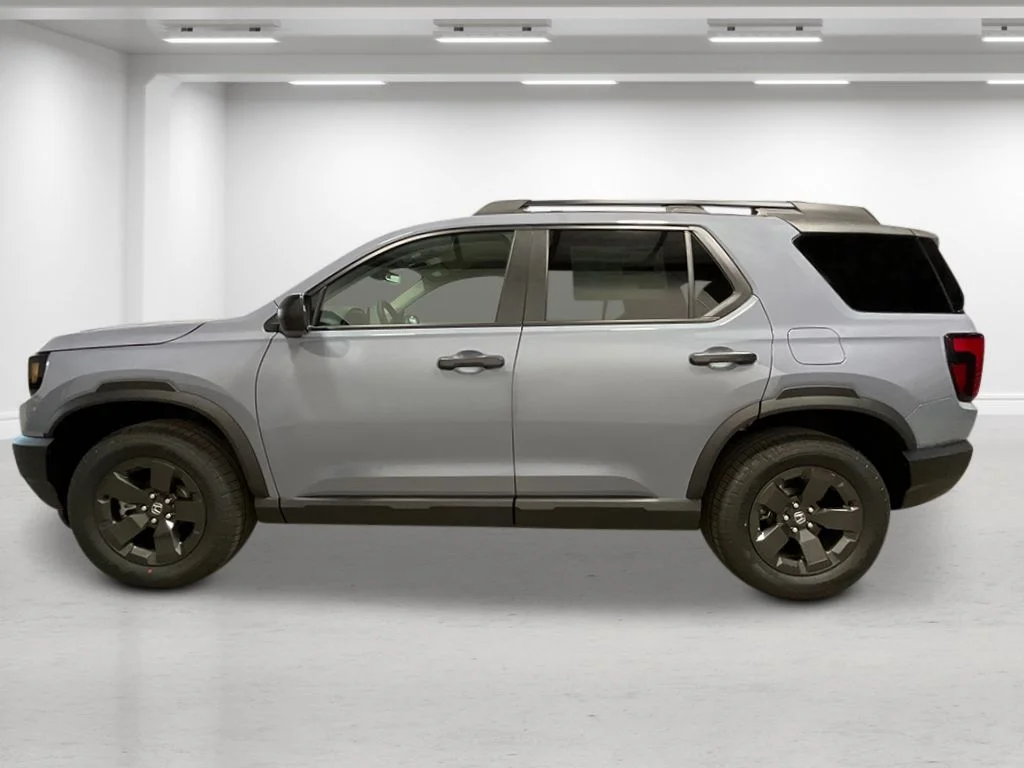 New 2026 Sonic Gray Pearl Honda RTL Towing image 2