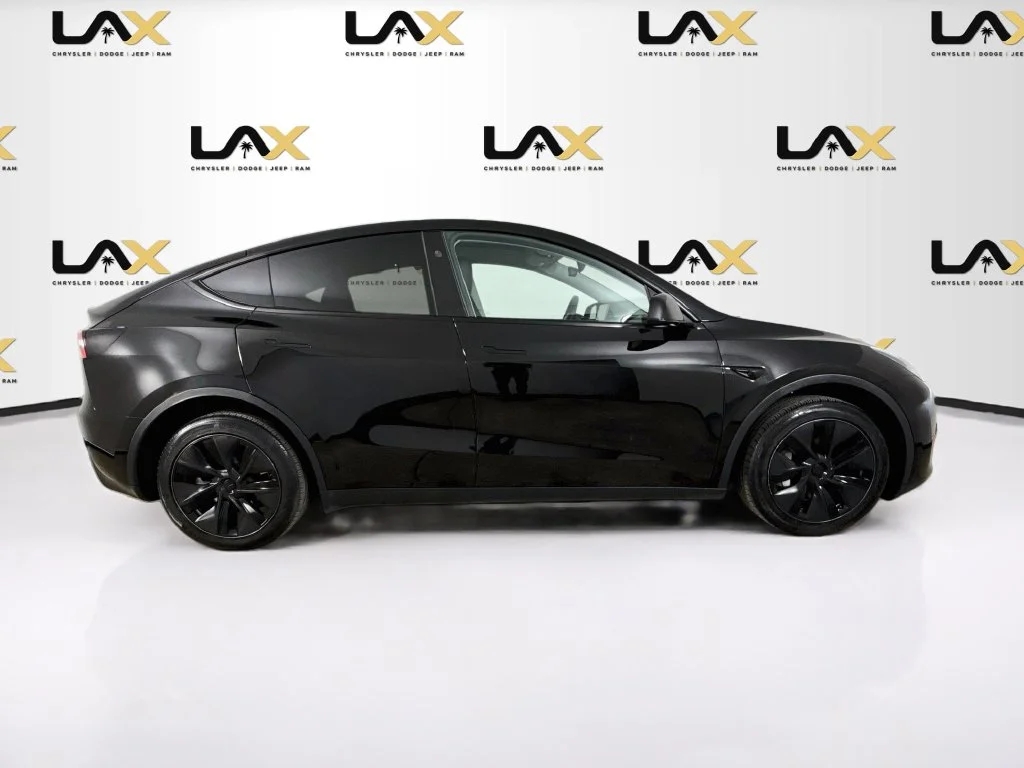 Used 2025 Black Tesla Long Range image 8