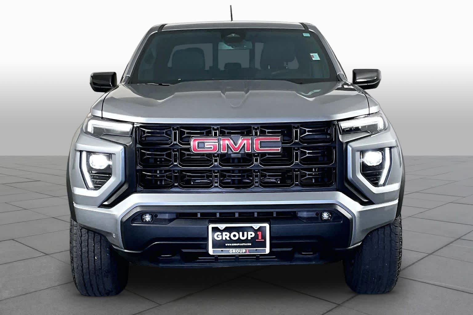 Used 2025 Sterling Metallic GMC 2WD Elevation image 4