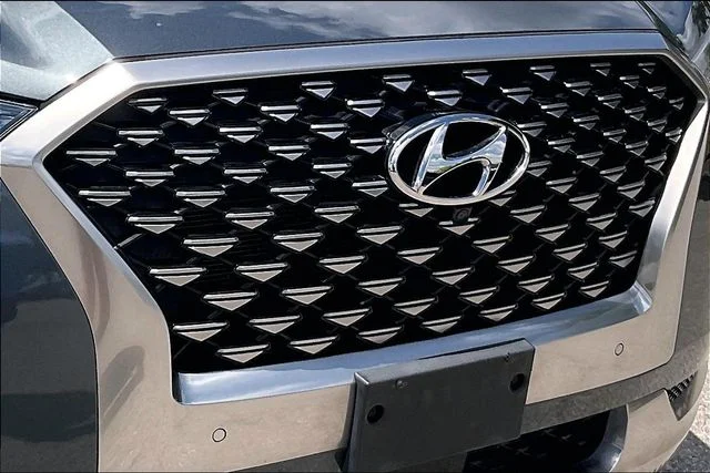 Used 2022 Gray Hyundai Calligraphy image 27