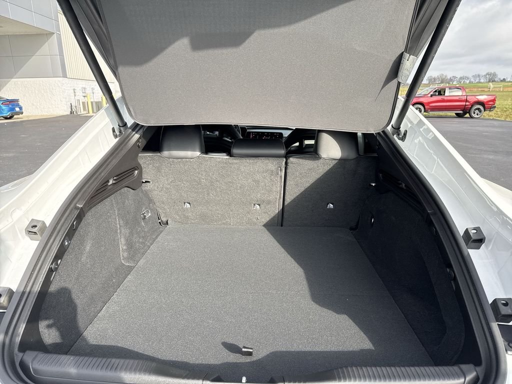 2026 Dodge Charger Scat Pack - Photo 23