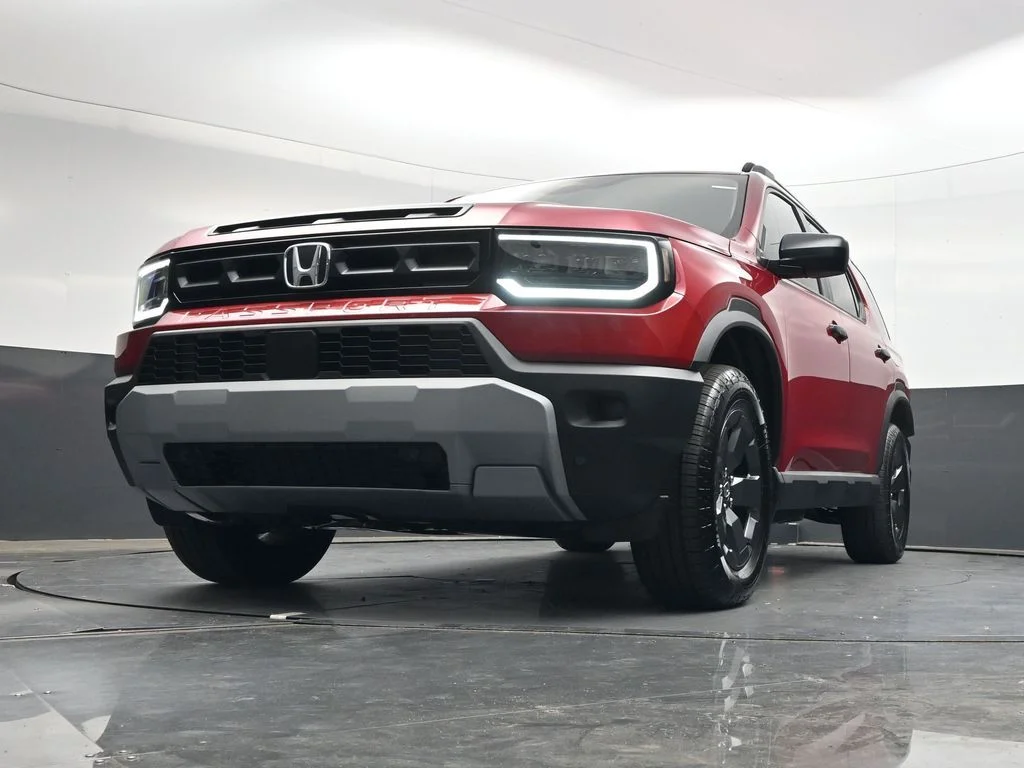 New 2026 Radiant Red Metallic II Honda RTL image 37