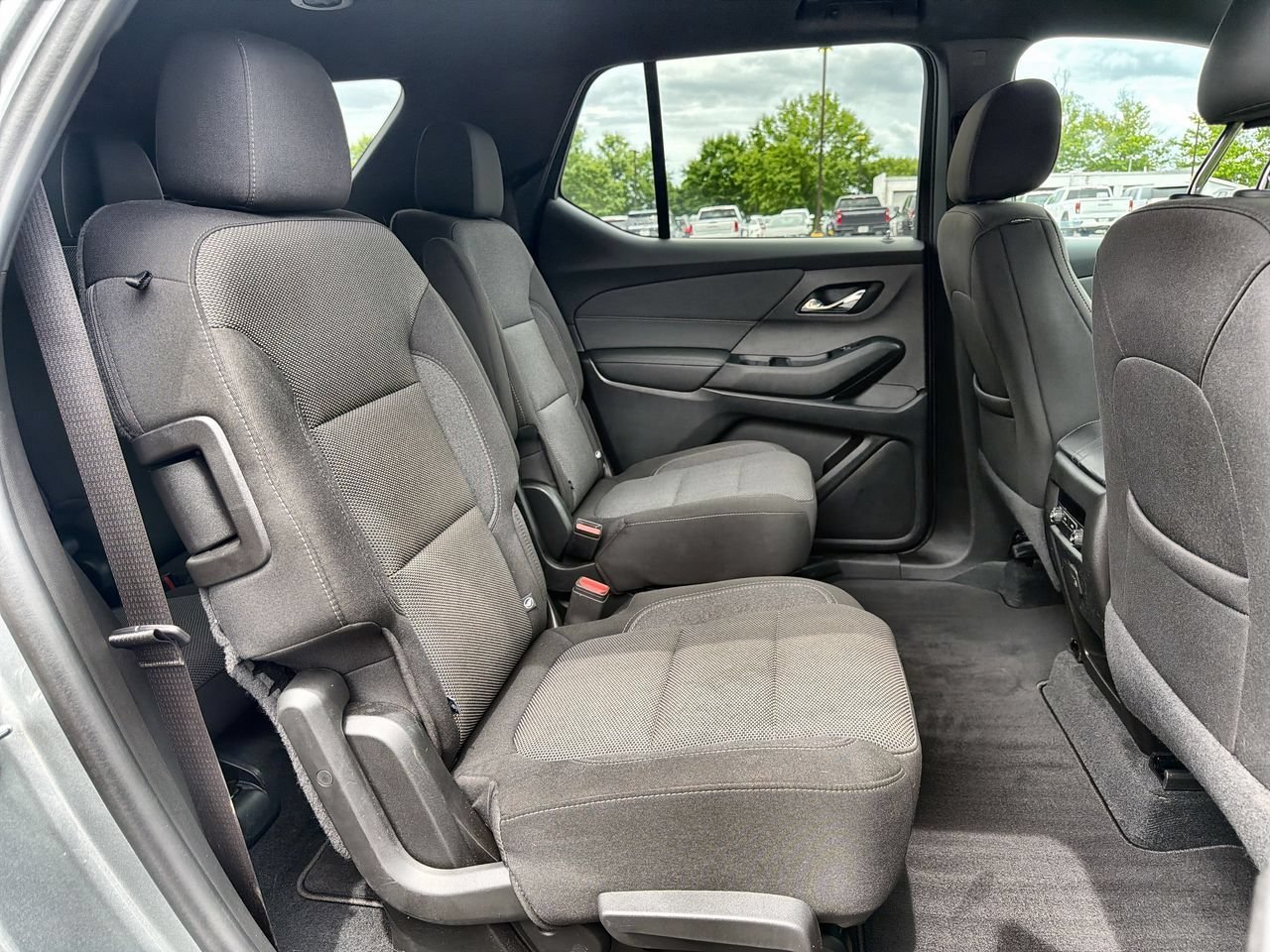 Used 2023 Sterling Gray Metallic Chevrolet LT Cloth image 22