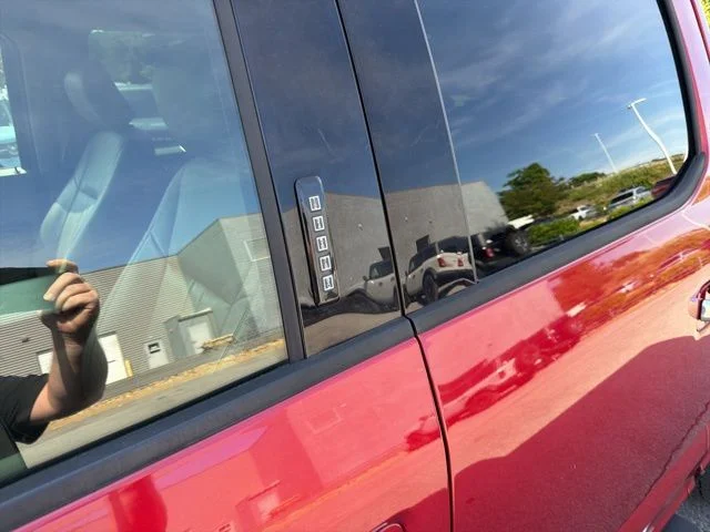Used 2018 Red Ford XLT image 9