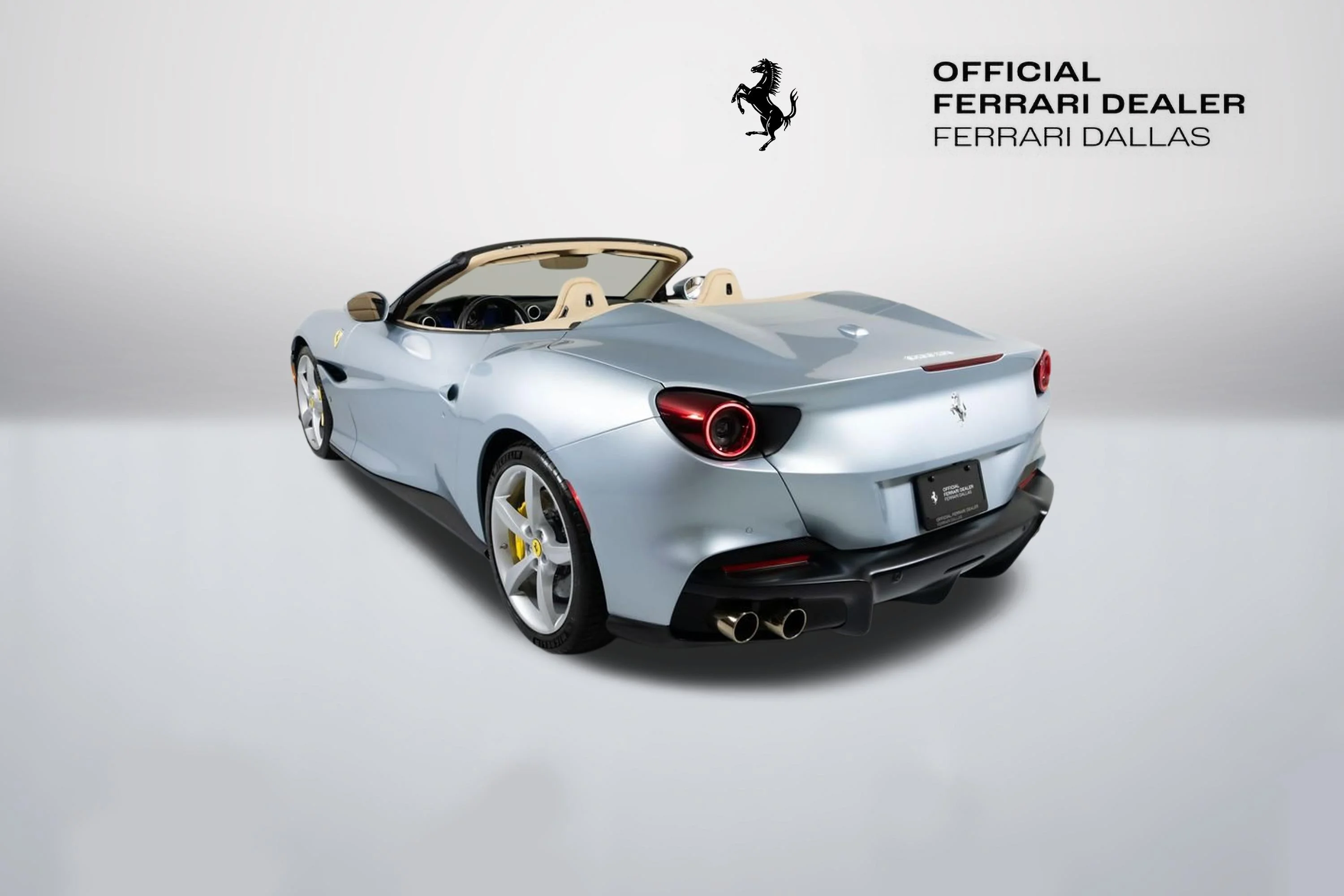 Used 2022 Grigio Alloy Ferrari Base image 26
