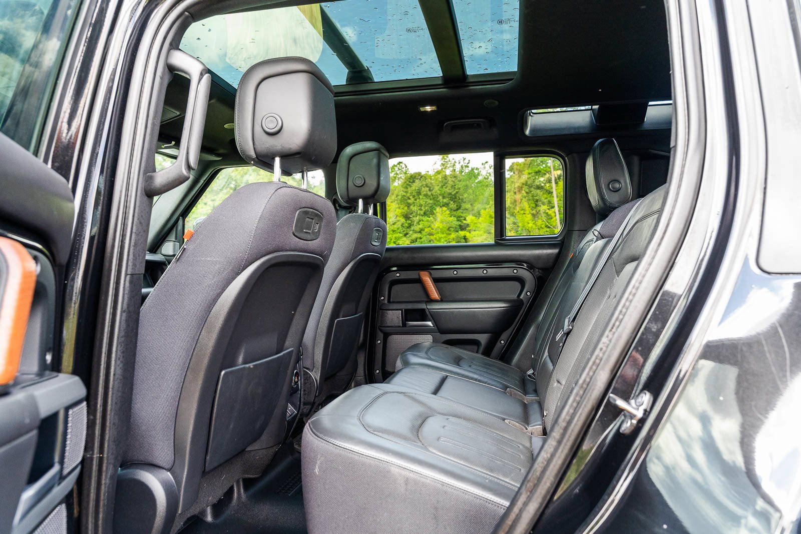 Used 2021  Land Rover X image 27