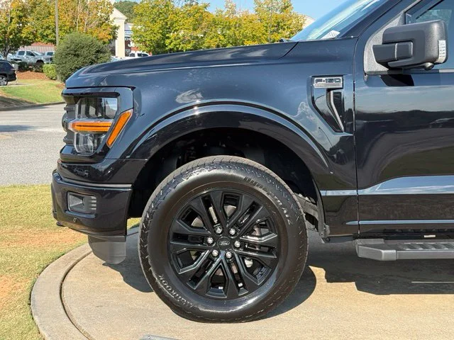 Used 2024 Black Ford XLT image 12
