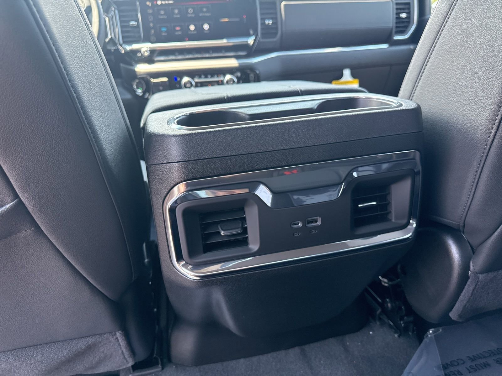 2025 GMC Sierra 3500HD SLT - Photo 35