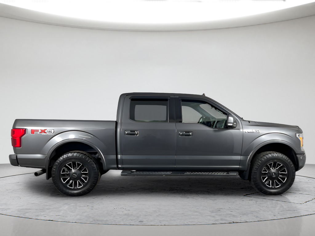 Used 2020 Magnetic Metallic Ford Lariat image 4