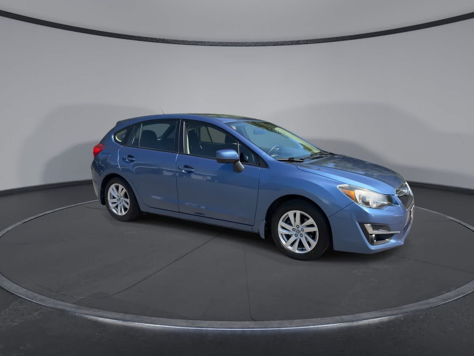 Used 2016 Quartz Blue Pearl Subaru 2.0i Premium image 2