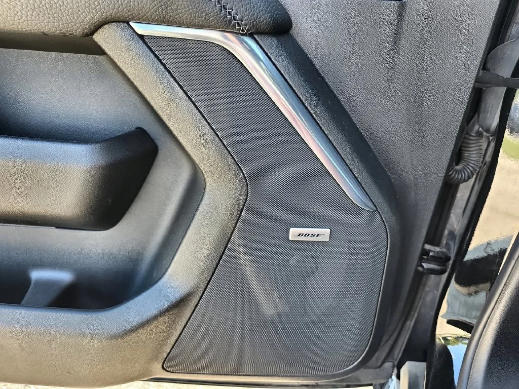 Used 2022 Onyx Black GMC Denali image 12