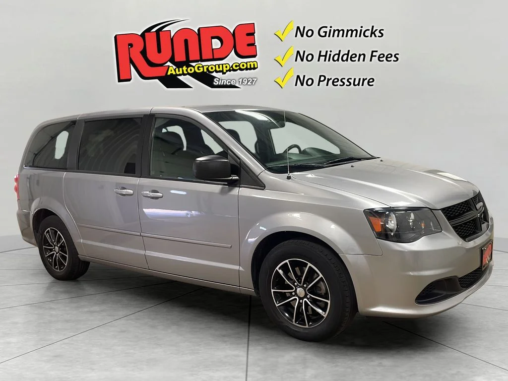 2015 Dodge Grand Caravan SE's photo