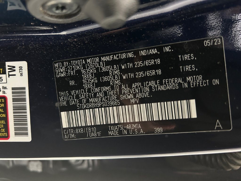 Used 2023  Toyota XLE image 20