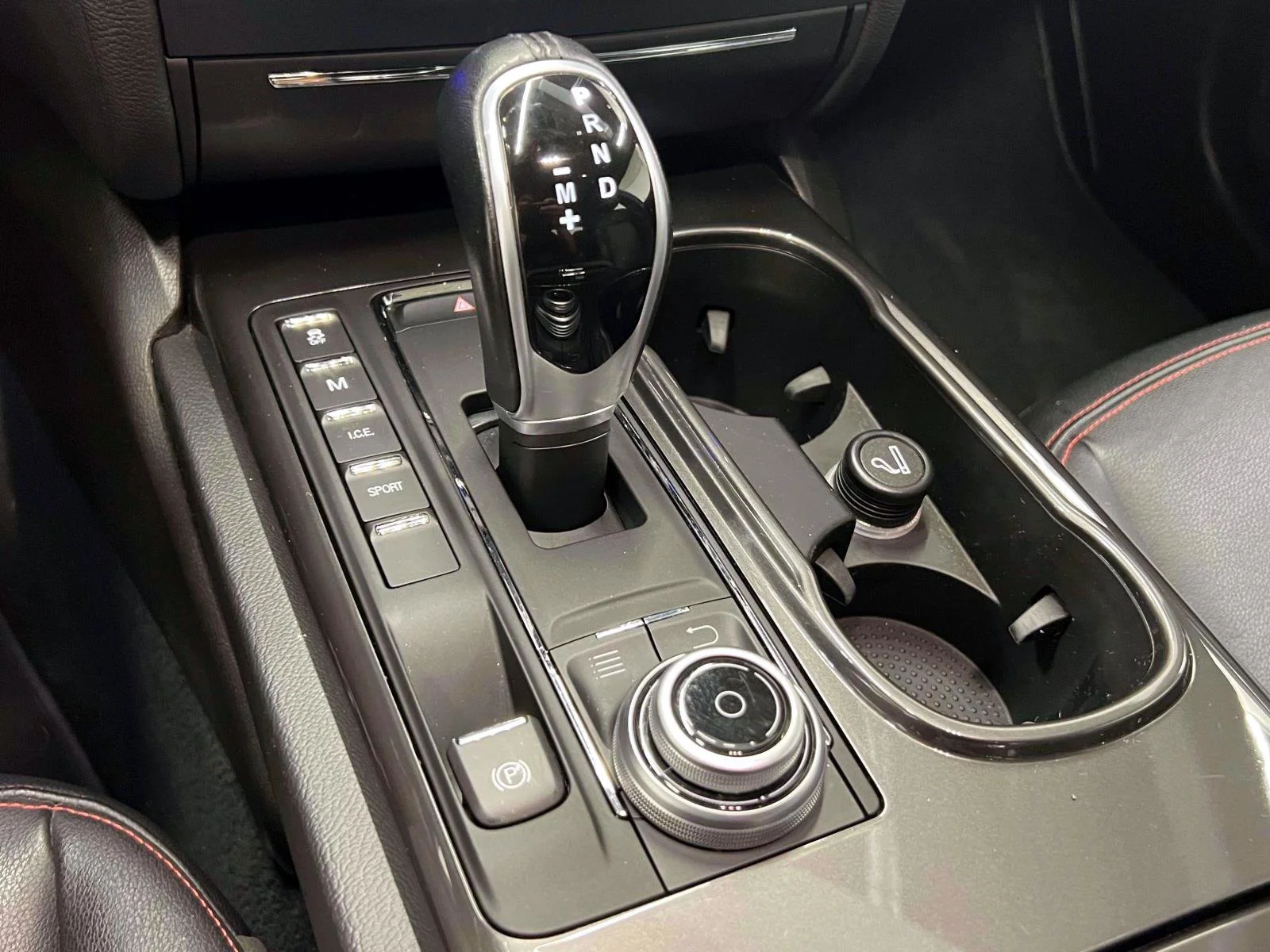 Used 2018 Black Maserati S Q4 image 25
