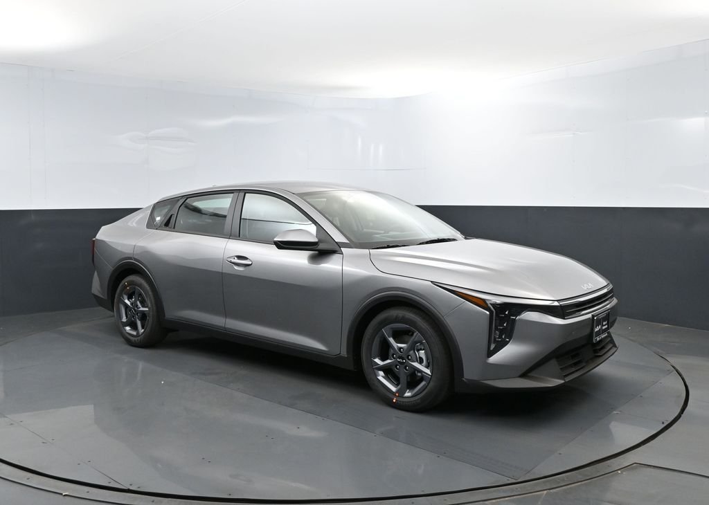 New 2026 Steel Gray Kia LXS image 3