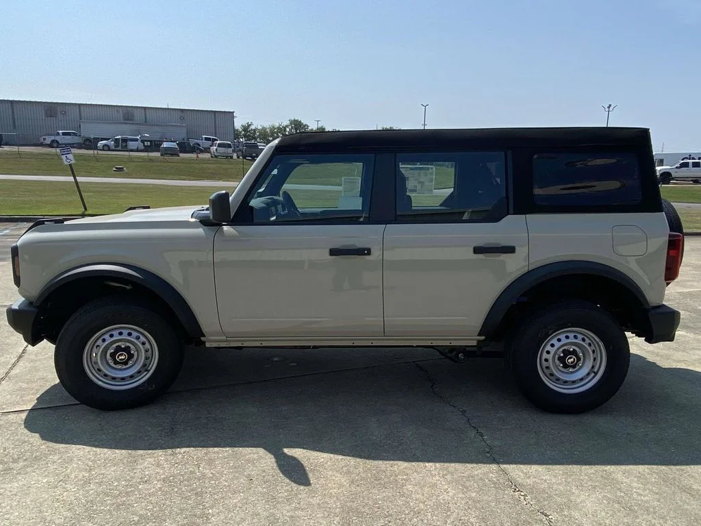 New 2025 Beige Ford Base image 6