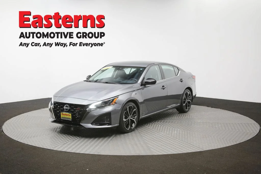 Used 2023 Gray Nissan 2.5 SR image 54