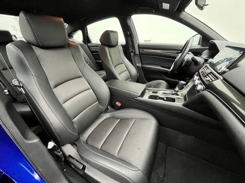 Used 2019 Blue Honda Sport image 32