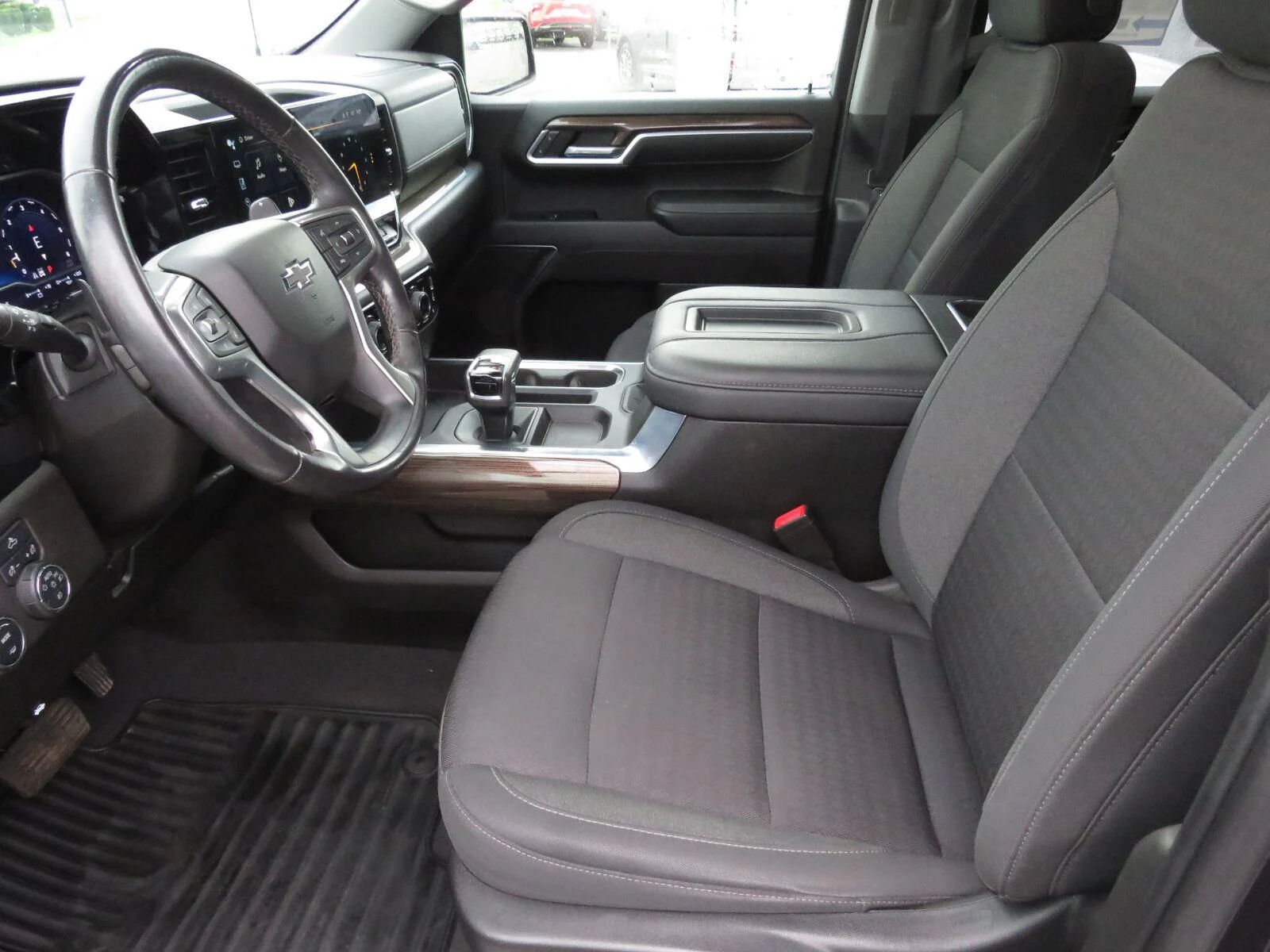 Used 2022 DARK ASH METALLIC Chevrolet RST image 22