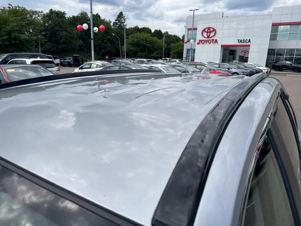Used 2025 Silver Toyota XLE image 43