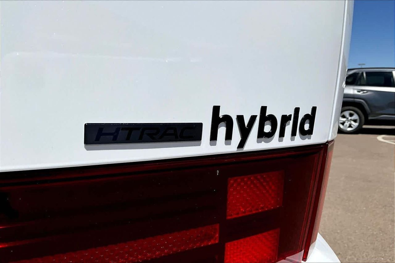 New 2026 Serenity White Hyundai Calligraphy image 15