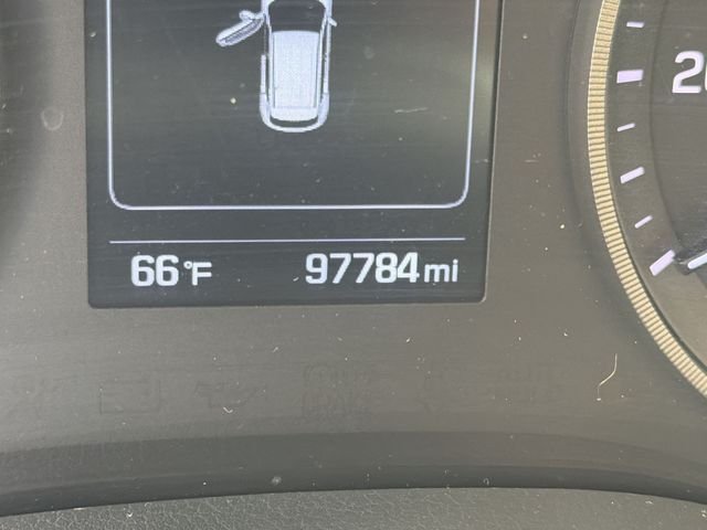 Used 2018 Black Hyundai Value image 17