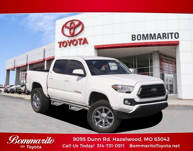 2021 Toyota Tacoma 4WD SR5 Double Cab 5' Bed V6 AT