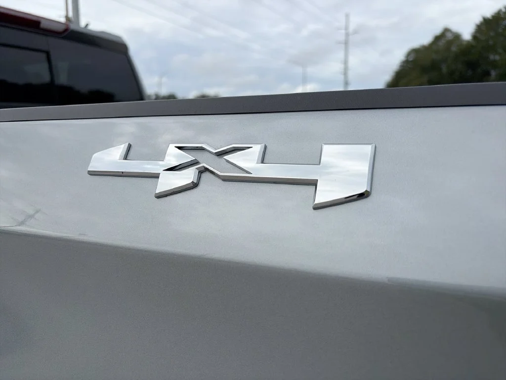 2026 GMC Sierra 1500 SLT - Photo 36