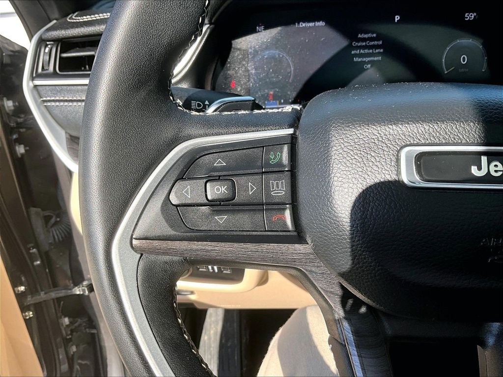 Used 2023 Metallic Jeep Limited image 24