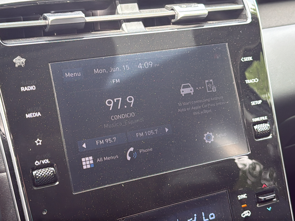Used 2023 Gray Hyundai SEL image 23