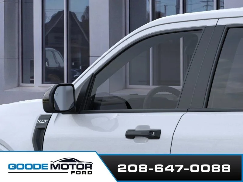New 2026 Space White Metallic Ford XLT image 21