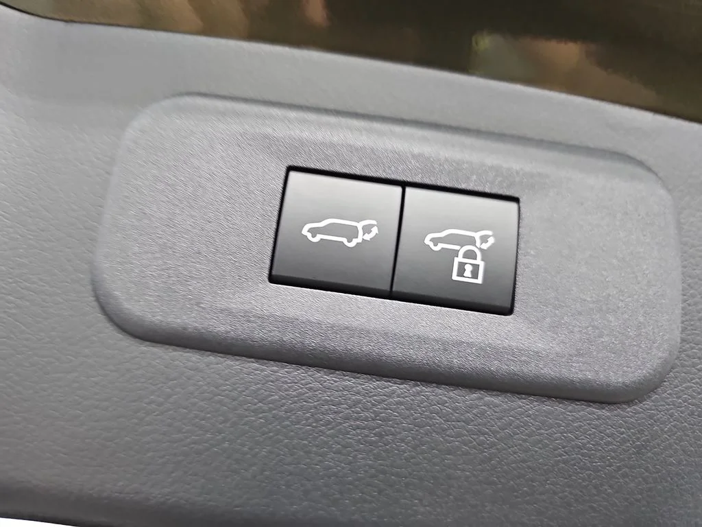 New 2026 Nori Green Pearl Lexus PREMIUM PLUS AWD image 13