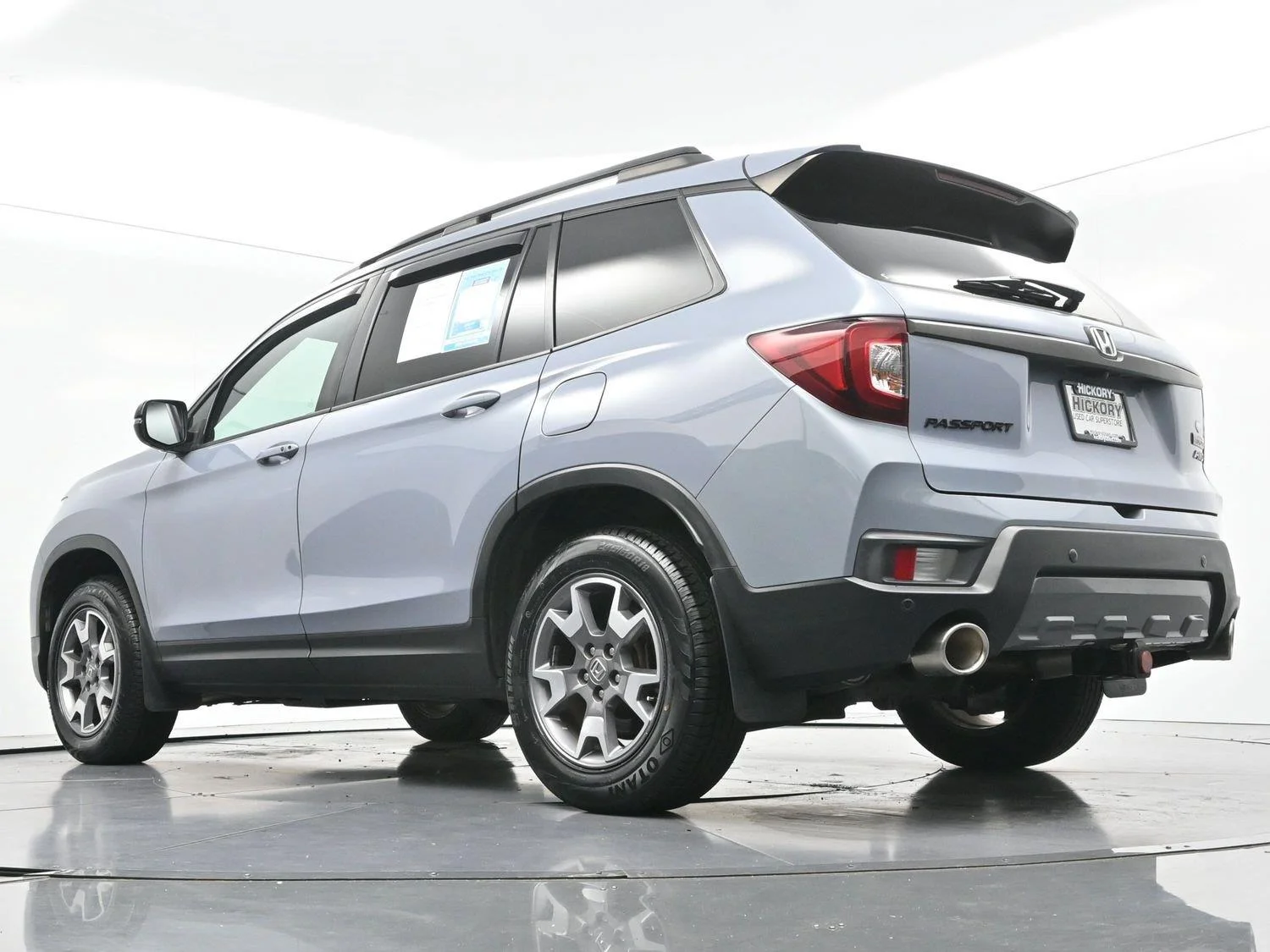 Used 2022 Sonic Gray Pearl Honda TrailSport AWD image 56