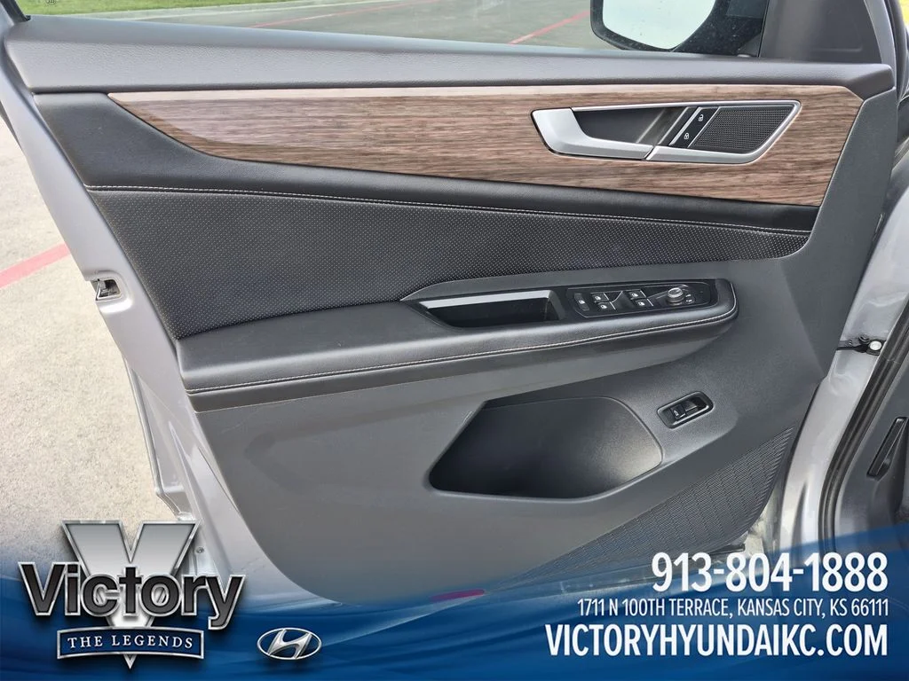 Used 2024 Silver Volkswagen 2.0T SEL image 10
