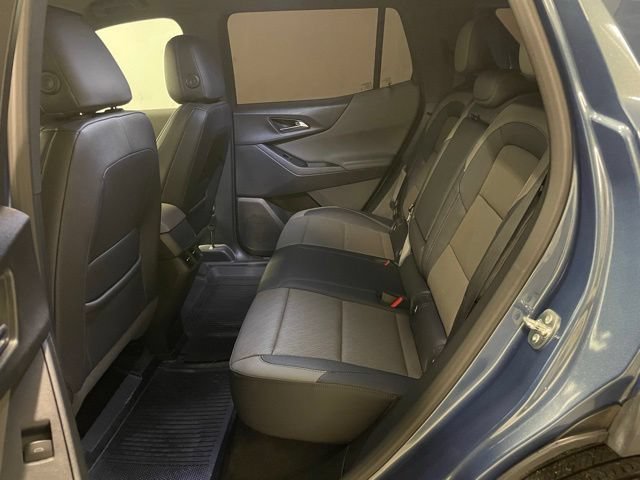 Used 2026 Lakeshore Blue Metallic Chevrolet LT image 25