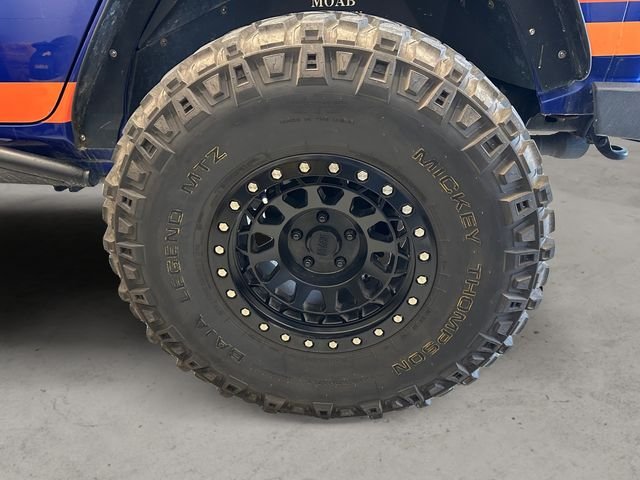 Used 2018 Blue Jeep Unlimited Sport S image 14