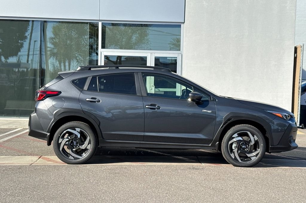New 2026 MAGNETITE GRAY PEARL Subaru Limited Hybrid image 3