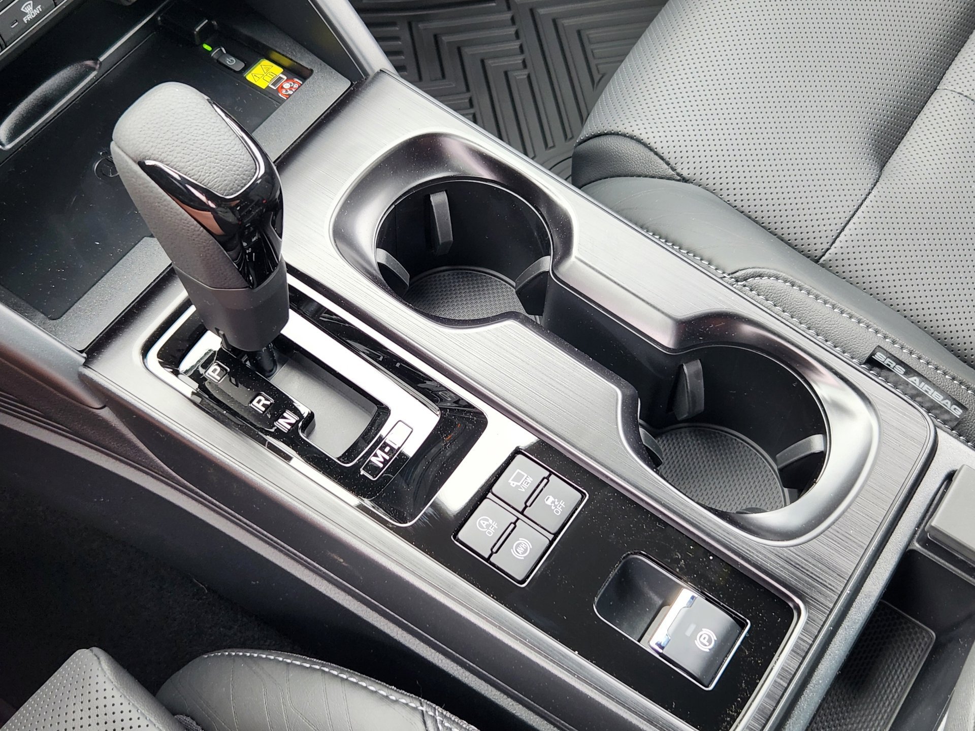 New 2026 CRYSTAL WHITE PEARL Subaru Touring XT image 16