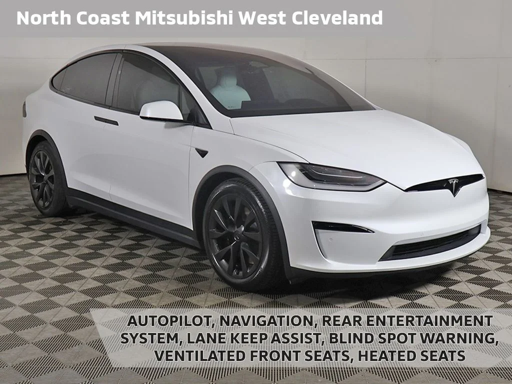2022 Tesla Model X Long Range's photo