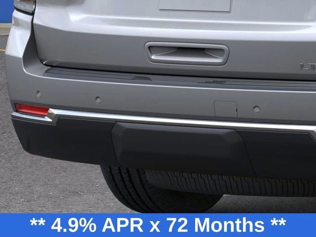 2026 Chevrolet Suburban LT - Photo 18