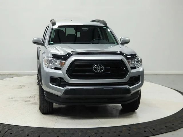 Used 2022 Silver Toyota SR image 3