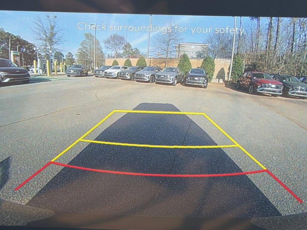 New 2026 Gray Hyundai SEL FWD image 30