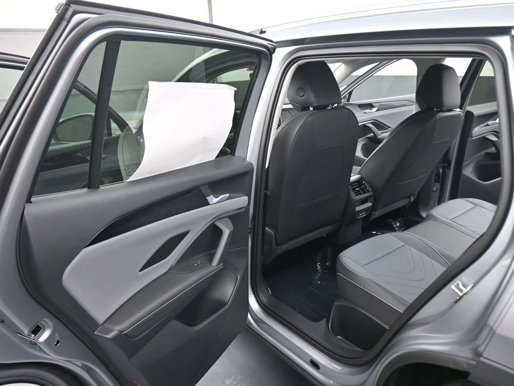 New 2026  Volkswagen 2.0T SE image 39