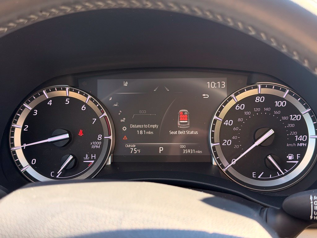 Used 2022 Black Toyota XLE image 31